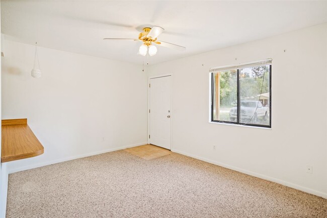 Building Photo - 3842 Osprey Cir