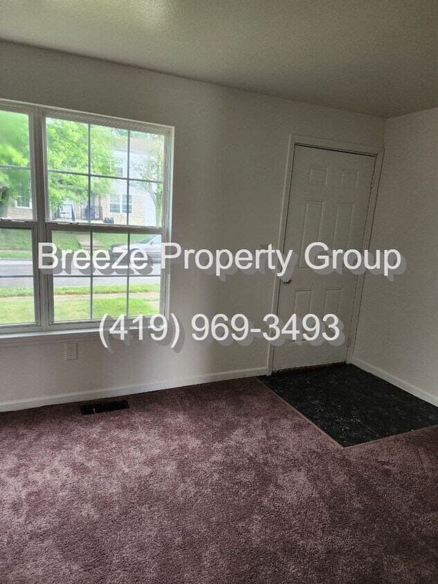 Primary Photo - 529 Nova St