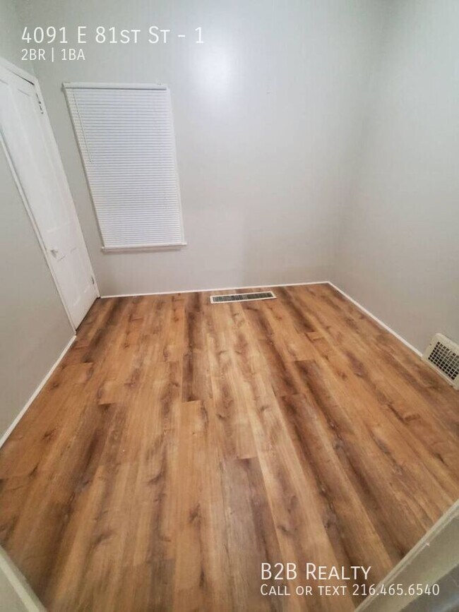 Foto del edificio - 4091 E 81st St