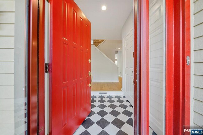 Foto del edificio - 12 Sandburg Ct