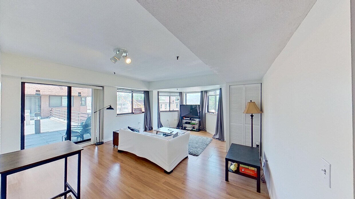 Foto principal - 147 Kelton St