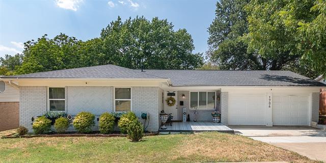 Foto principal - 1706 England Rd