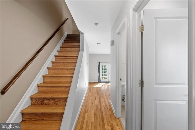 Foto del edificio - 2146 Golf Course Dr