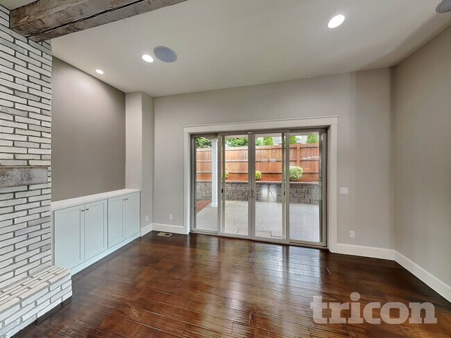 Foto del edificio - 2604 NE 175th St