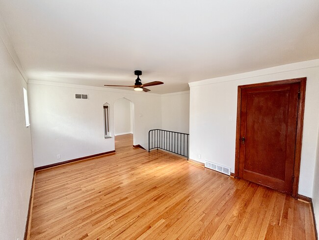 Living Room from Front, Huge closet on the right - 5070 Oleatha Ave