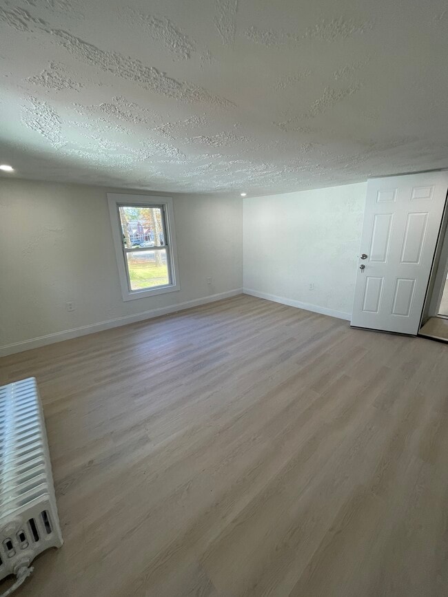 Building Photo - 55 Franklin Ave