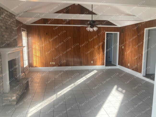 Foto del edificio - 2119 Highway 3185