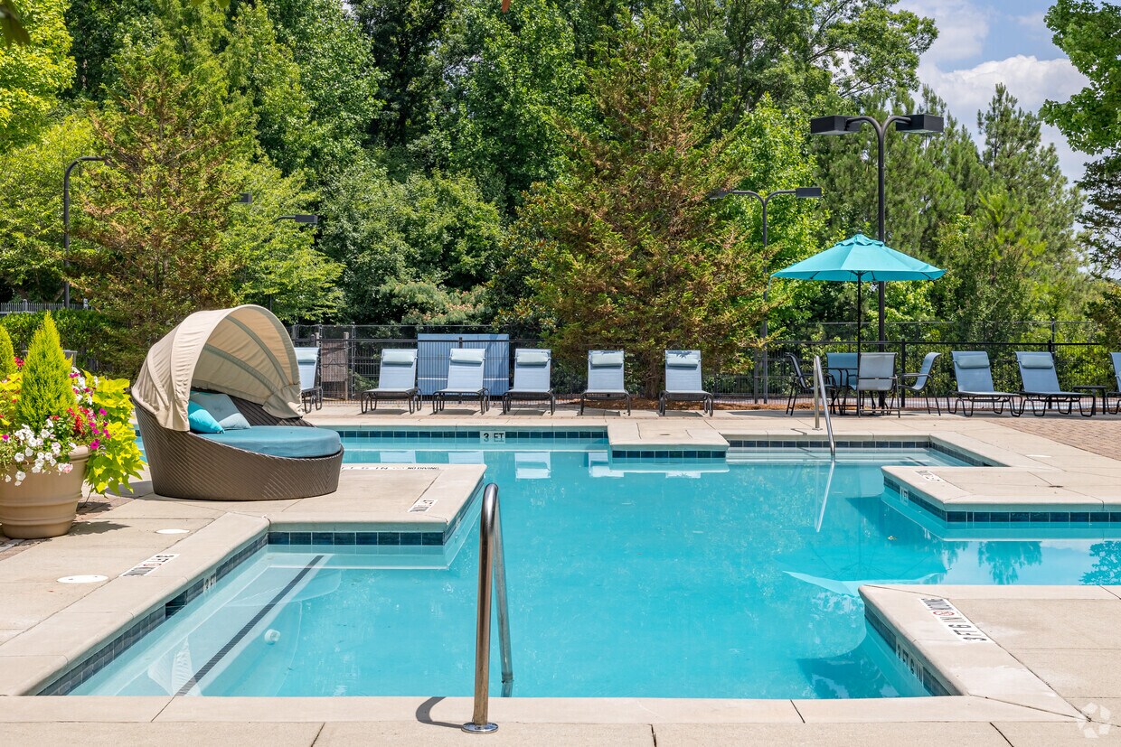 Foto principal - Elevation 3505 Apartments & Townhomes