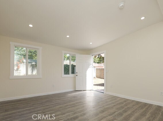 Primary Photo - 14463 Cullen St