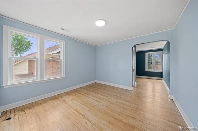 Foto del edificio - 13600 Birwood St