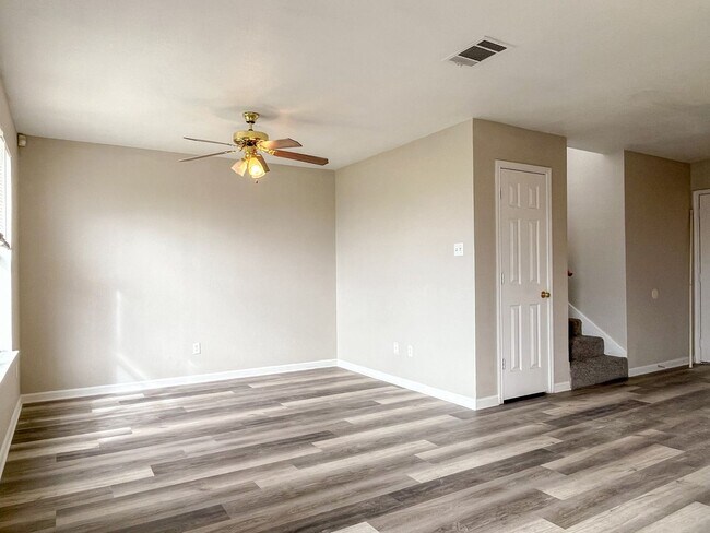 Building Photo - Available NOW!!!! This charming 2 story, 2...