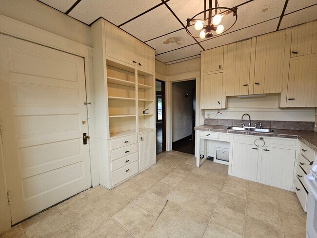 Foto del edificio - 215 18th St NE