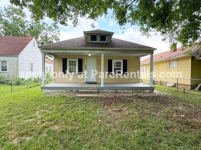 Foto principal - 5417 Greenfield Ave