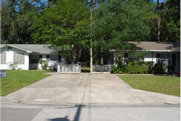 Building Photo - 3706-3716 NW 45th St