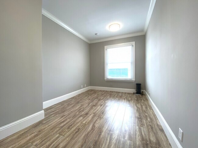 Foto del edificio - 2280 Pine St