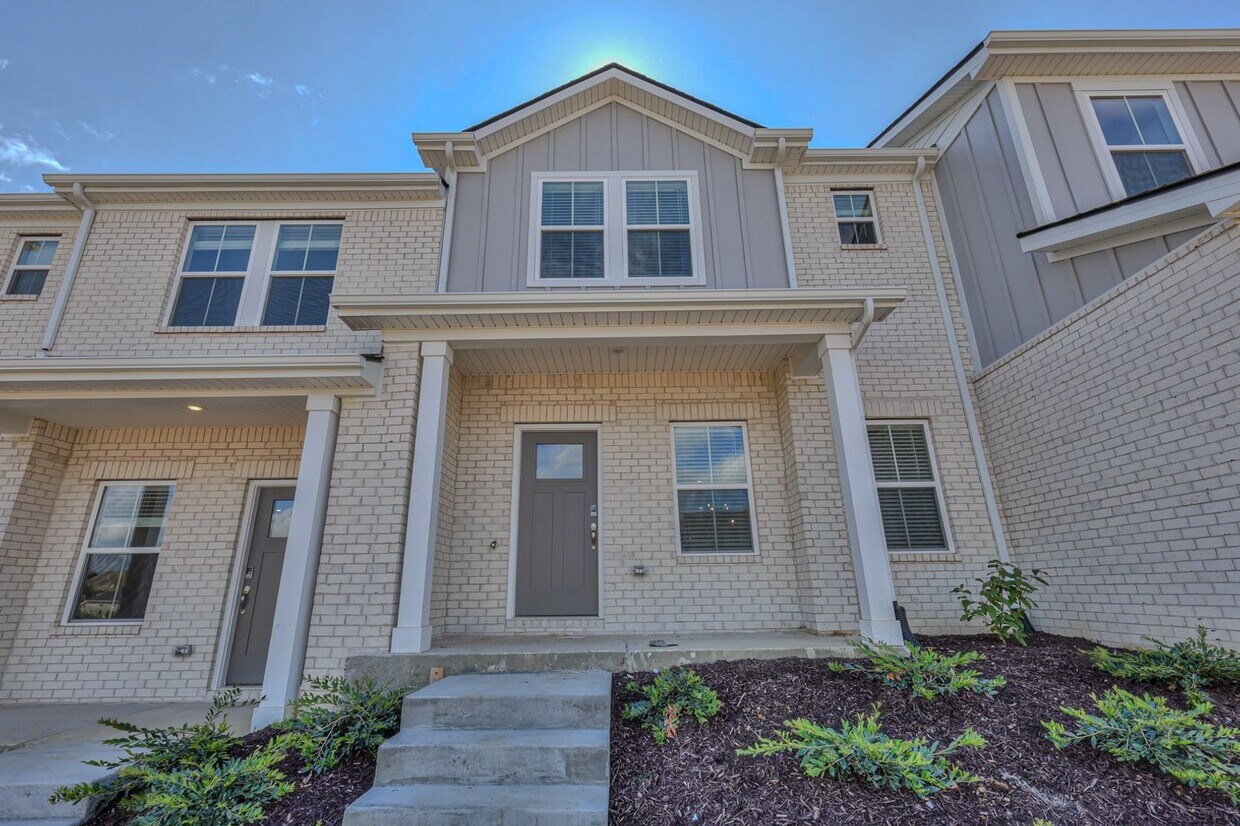 Primary Photo - New Townhome- Heart of Gallatin