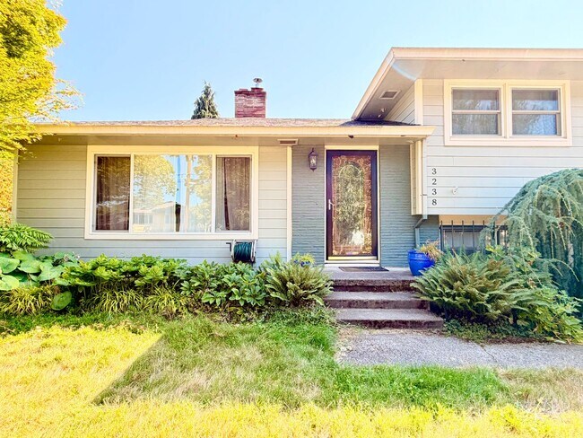 Foto del edificio - 3238 SE Silver Springs Rd