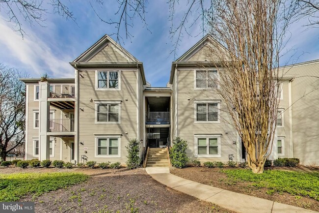 Building Photo - 15300 Diamond Cove Terrace