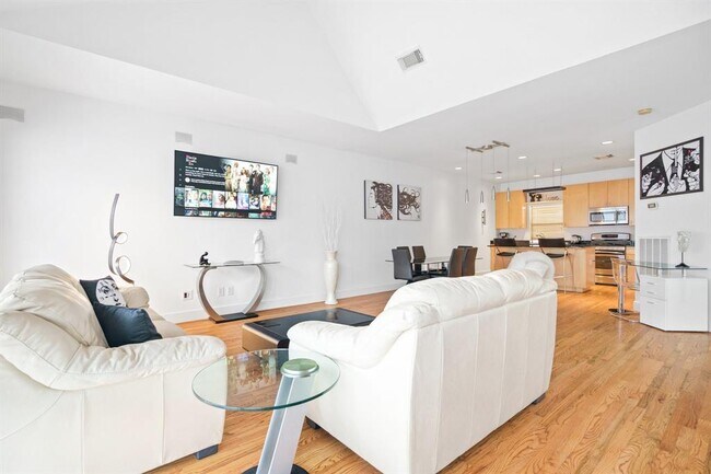 Foto del edificio - 2220 Bastrop St