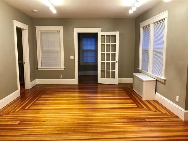 Building Photo - 295 River Ave