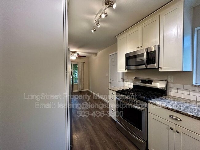 Foto del edificio - 16764 SE Market St