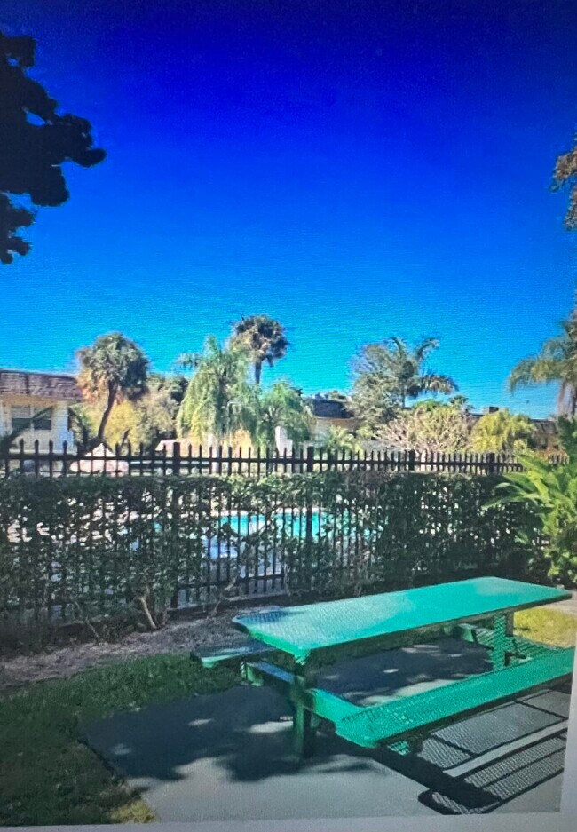 Foto del edificio - 5150 NE 6th Ave