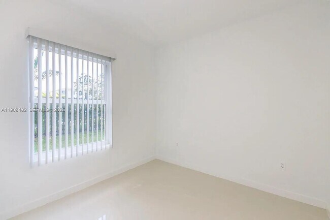 Foto del edificio - 25850 SW 140th Ct