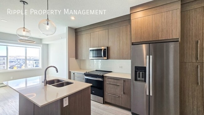 Photo du bâtiment - Fantastic 2 Beds, 1 Baths Apartment/Condo ...