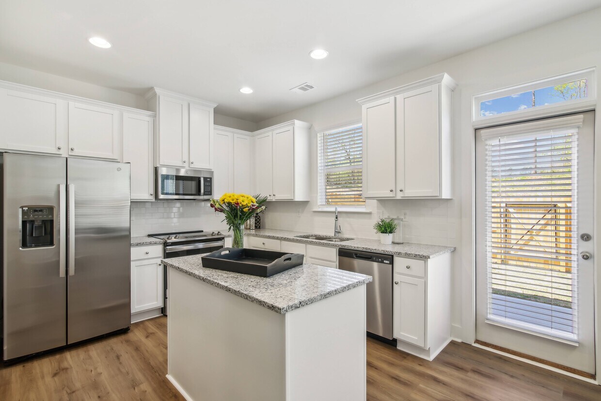 Parkway Pointe Townhomes for Rent Bethlehem, GA