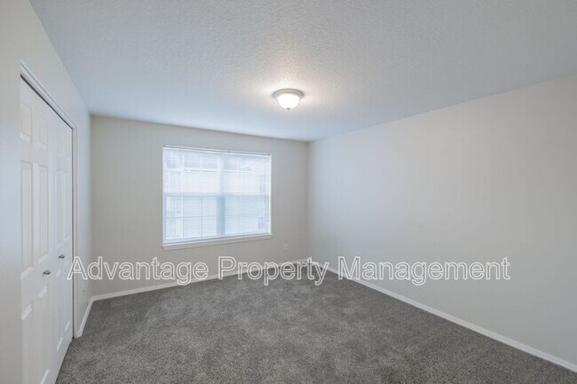 Foto del edificio - 2837 SW Western Blvd