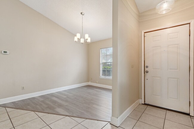 Building Photo - 8471-8473 3 Creeks Blvd