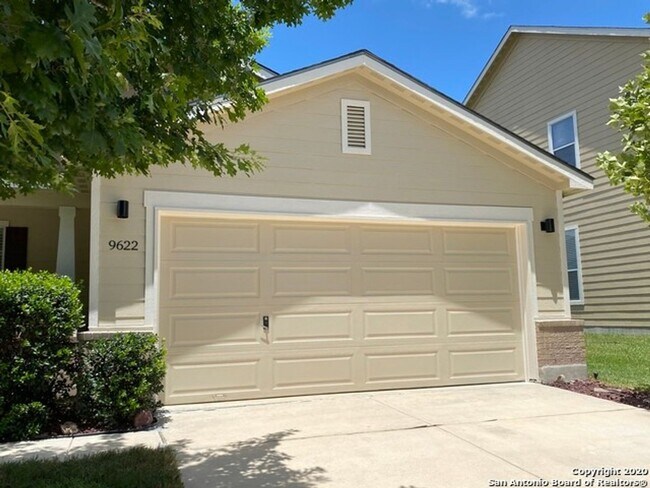 Foto del edificio - Wonderful home in Copperfield Neighborhood.