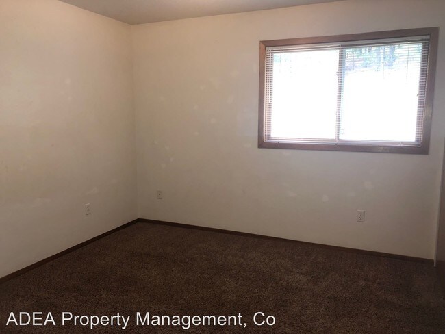 Building Photo - 115 Ridgeway Dr