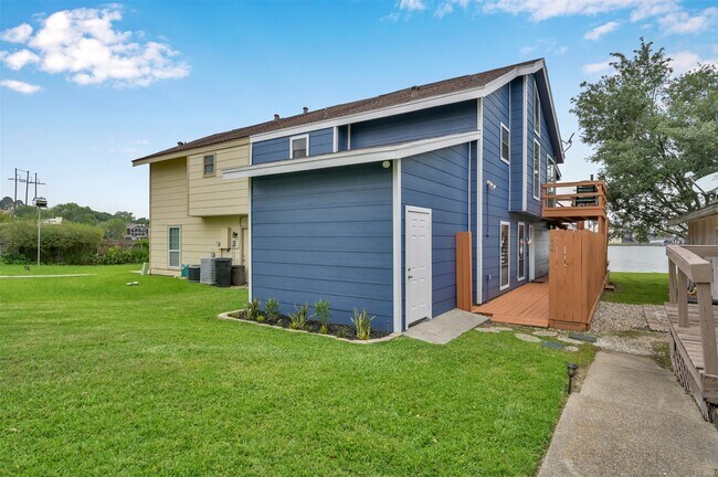 Foto del edificio - 124 April Point Dr N