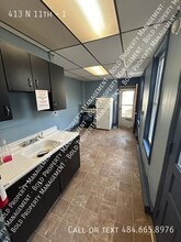 Building Photo - 413 N 11th St