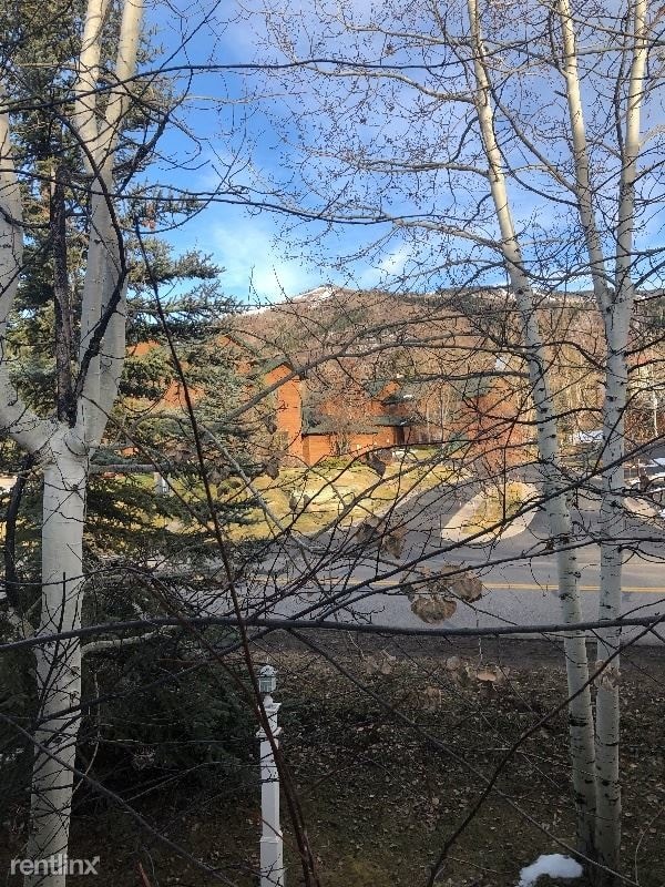 Building Photo - 3 br, 2.5 bath Townhome - 3462 Sunburst Ct