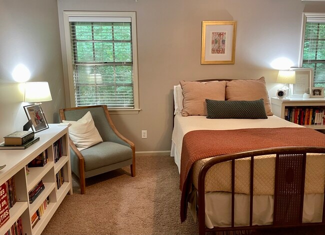 Building Photo - 863 Vestavia Villa Court