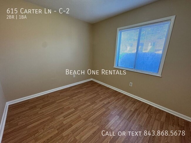 Foto del edificio - 615 Carter Ln