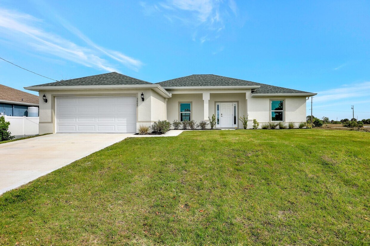 Primary Photo - 3809 NW 38th St
