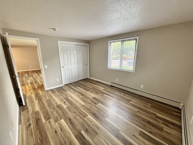 Building Photo - Capitol View Apartments
