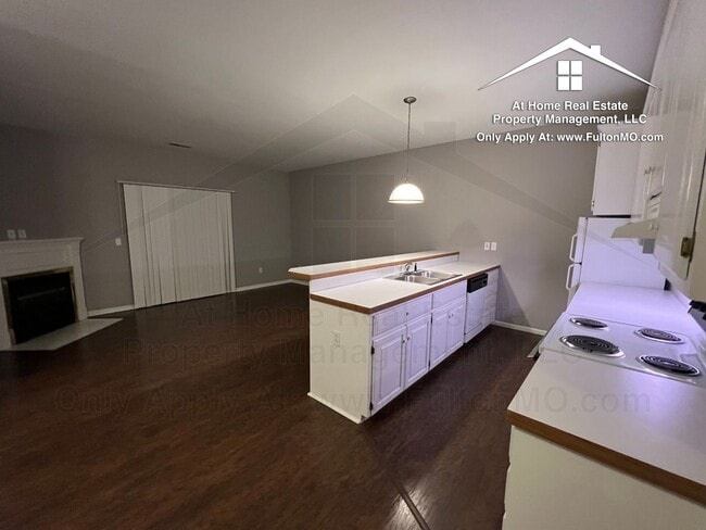 Building Photo - 1009 Boulder Ct