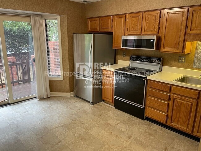 Foto del edificio - 621 Walker Ave