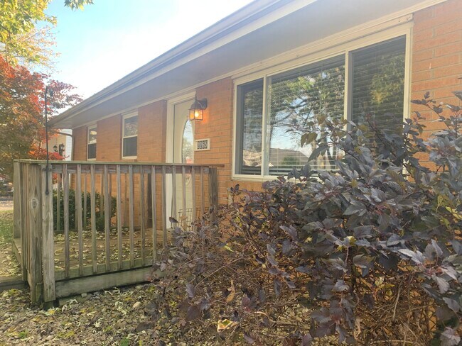 Photo - 2265 Cardinal Ave House