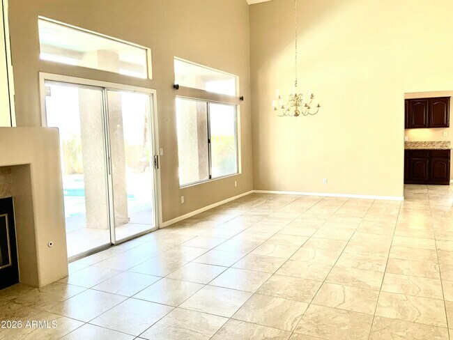 Foto del edificio - 9023 N 107th Pl