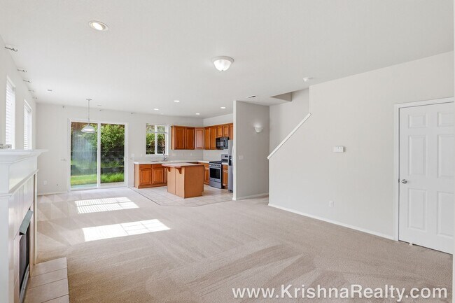 Foto del edificio - Charming 3BD | 2.5BA Townhome | Vintage Creek Community | Sherwood