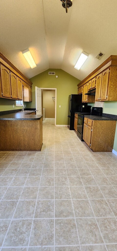 Building Photo - 3599 Drayton Dr