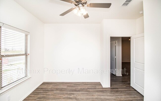 Foto del edificio - 6912 21st St