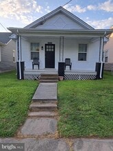 Building Photo - 1204 N 38th St