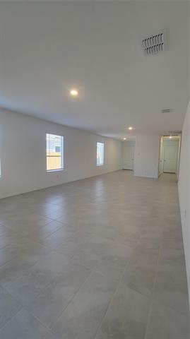 Building Photo - 3617 Esperanza St