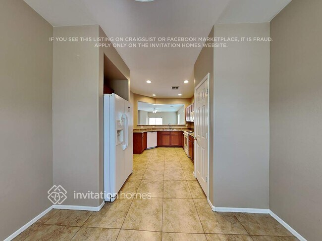 Foto del edificio - 3121 S 74th Dr